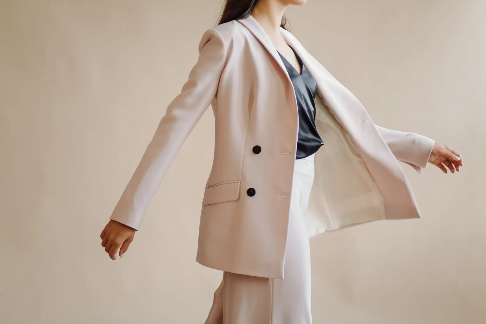 Case: Sold $160,992 worth of women’s clothing thanks to targeted advertising